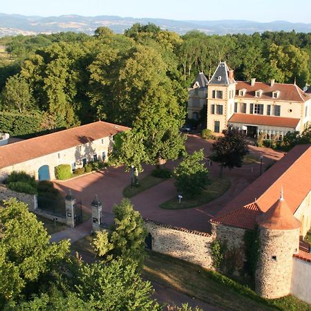 Chateau De Champlong Table Hotel **** Golf & Spa Villerest  Esterno foto